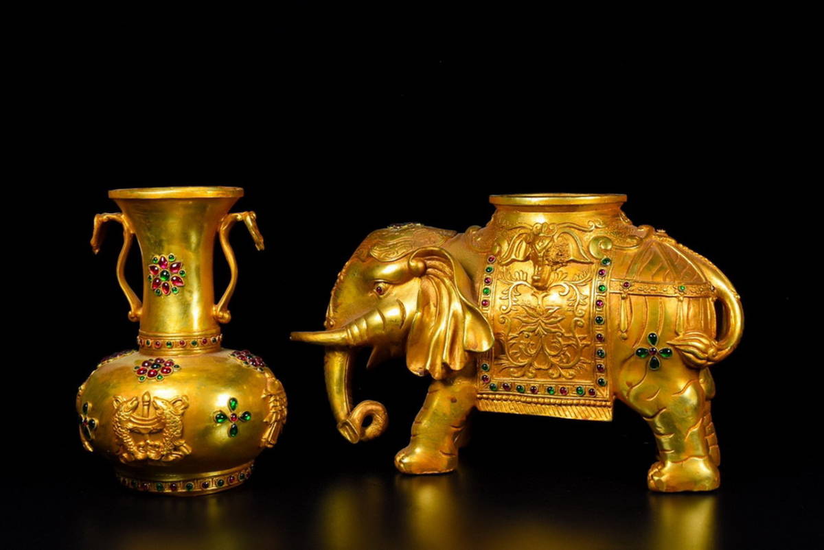 選ぶなら ◇明神◇極上珍品・中国・時代物・古銅金・象瓶一対・金水