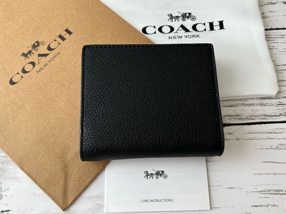新品未使用】COACH コーチ二折財布バスキアコラボブラック人気 新品未使用】COACH コーチ二折財布バスキアコラボブラック人気