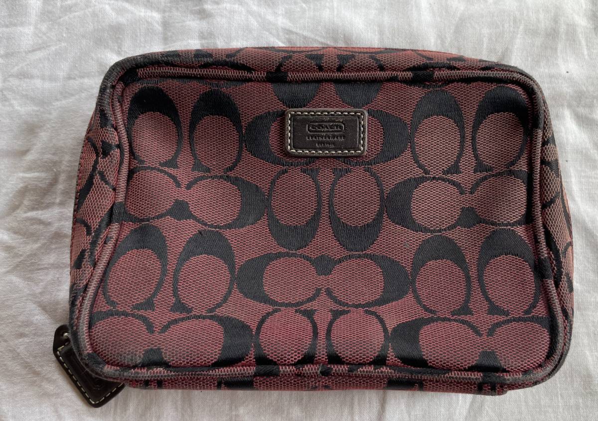 COACH コーチ ポーチ コスメポーチ ワインレッド 定番|PayPayフリマ