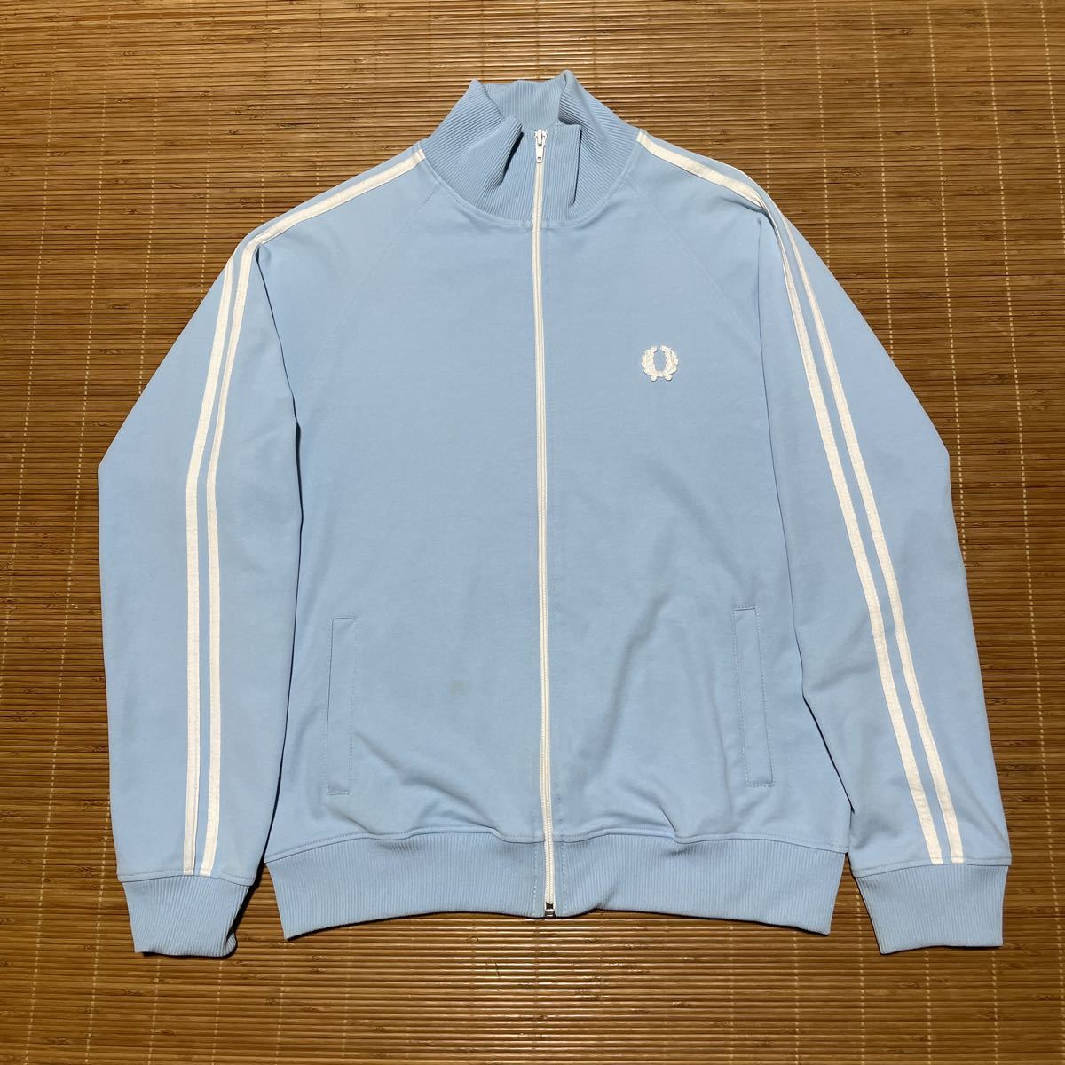 ポルトガル製 FRED PERRY フレッドペリー ジャージ トラックジャケット