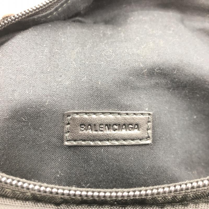 肌触りがいい 【中古】BALENCIAGA バレンシアガEXPLORER