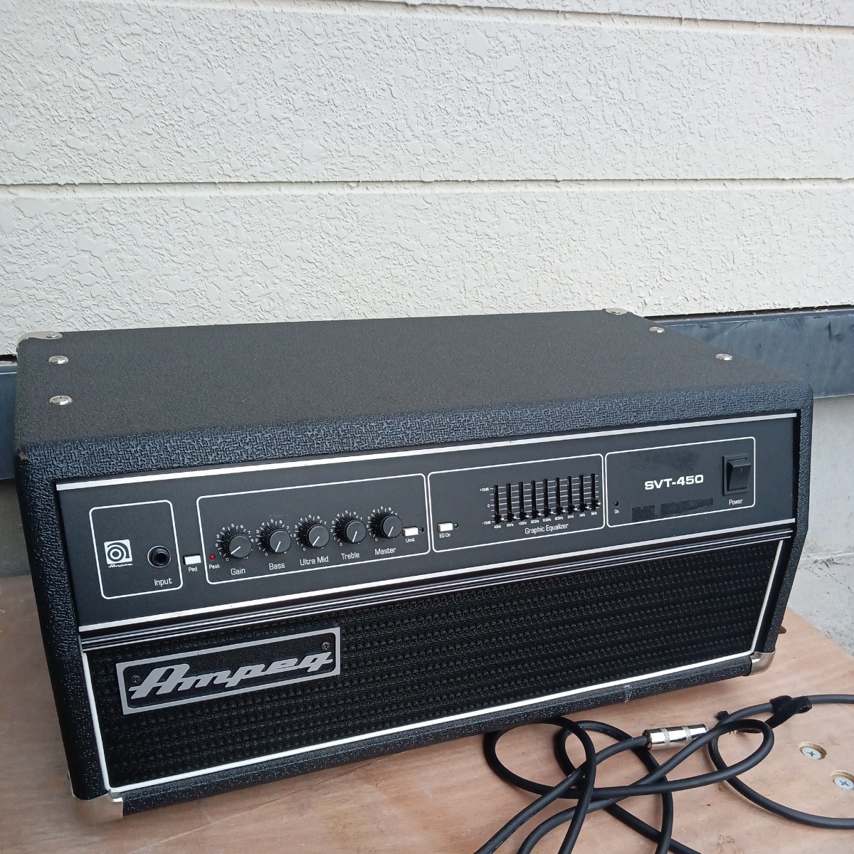 Yahoo!オークション - AMPEG SVT-450HJ プロ用BASS AMP ベース Yahoo!オークション - AMPEG SVT-450HJ プロ用BASS AMP ベース