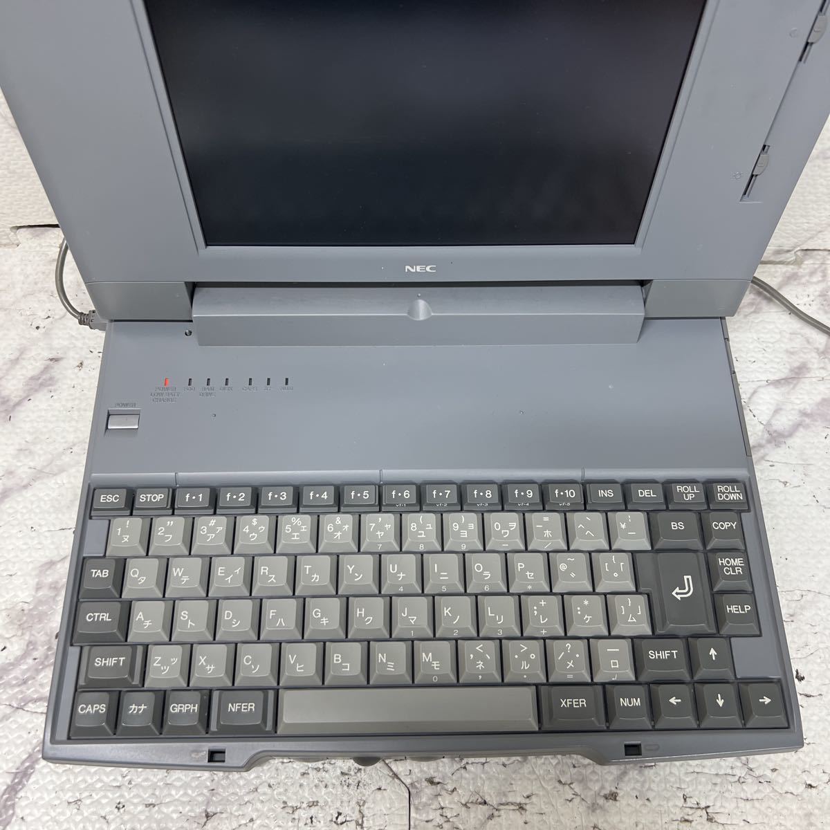 PCN98-415 激安 PC98 ノートブック NEC PC-9821Nm/340 通電のみ確認済み ジャンク_画像3