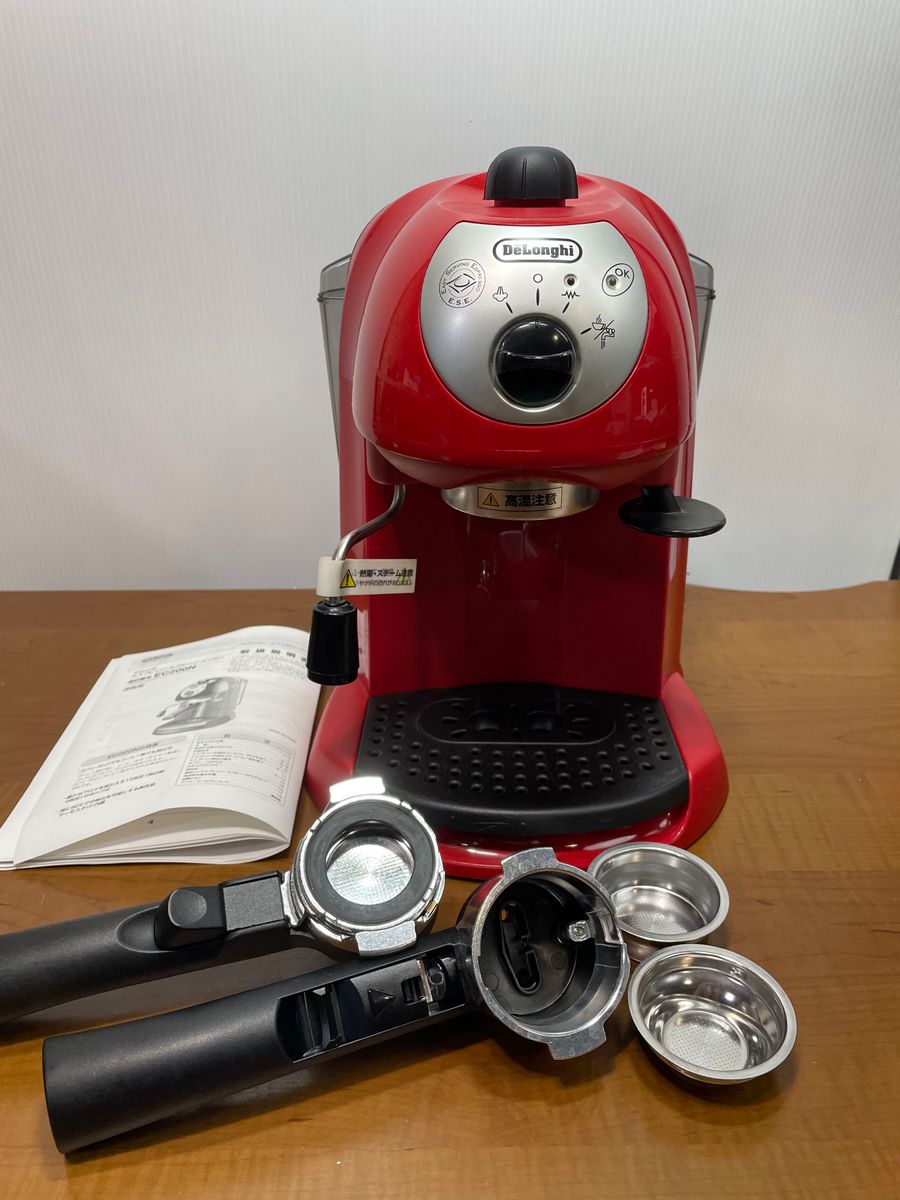 デロンギ エスプレッソ カプチーノメーカー EC200N|PayPayフリマ