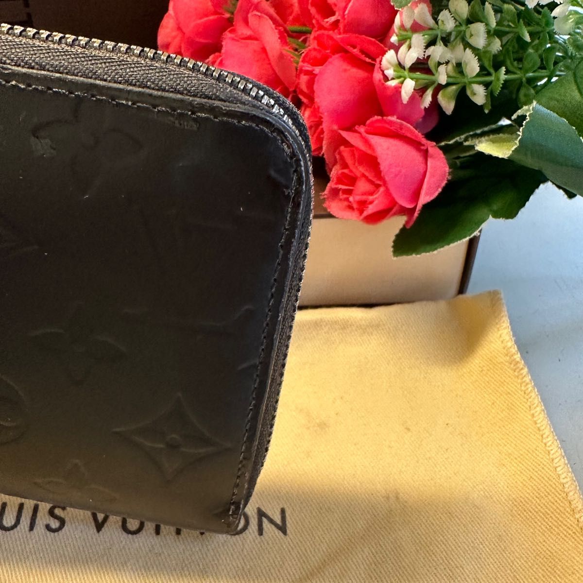 未使用に近い！　ルイヴィトン LOUIS VUITTON ヴェルニ　財布　長財布　ジッピーウォレット