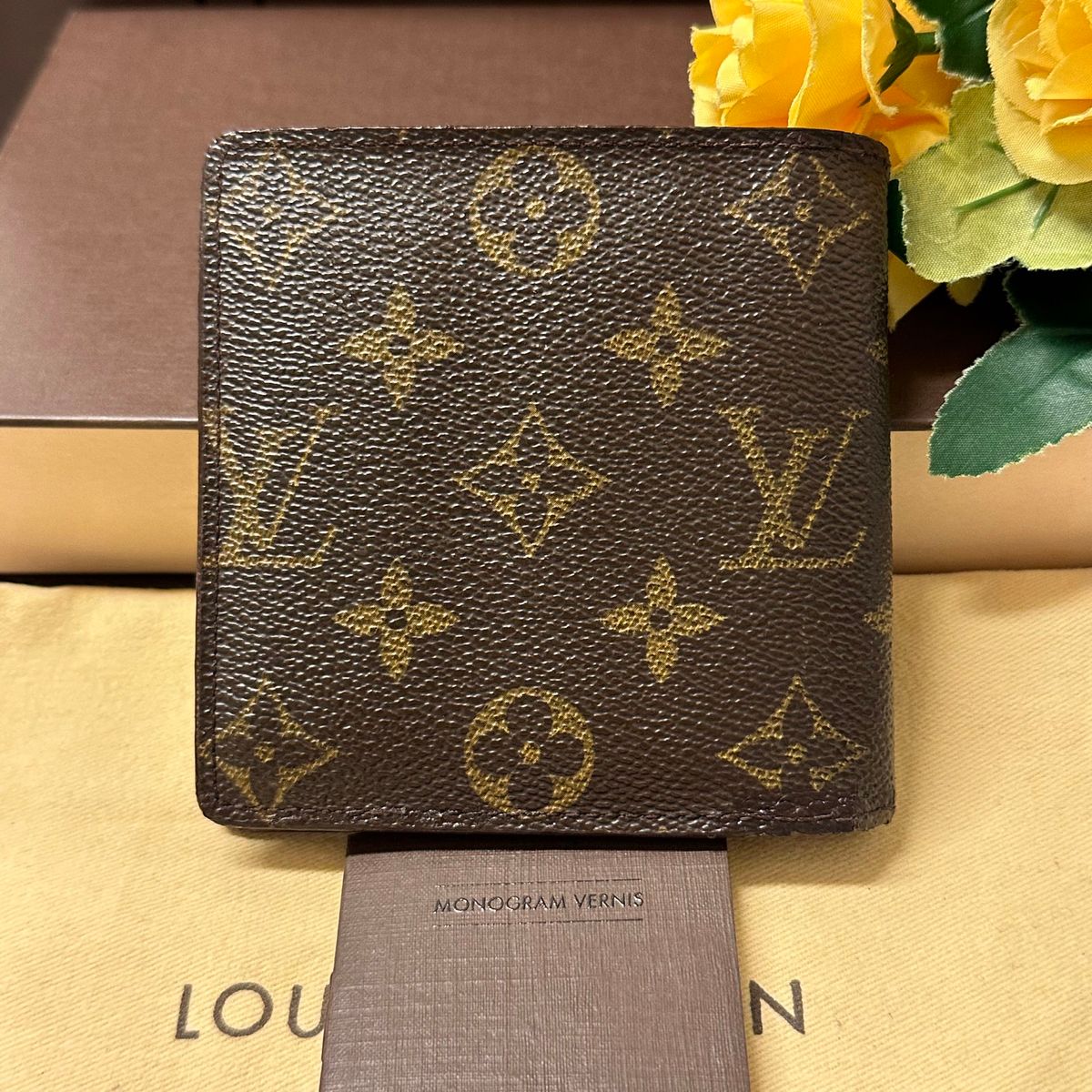 未使用に近い ルイヴィトン LOUIS VUITTON モノグラム ポルトフォイユ