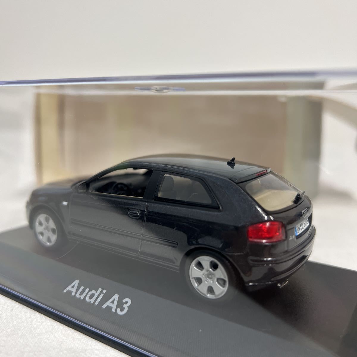 Audi Collection ディーラー特注 PMA 1/43 アウディ A3 MINICHAMPS 8P 2003〜 ミニカー モデルカー_画像10