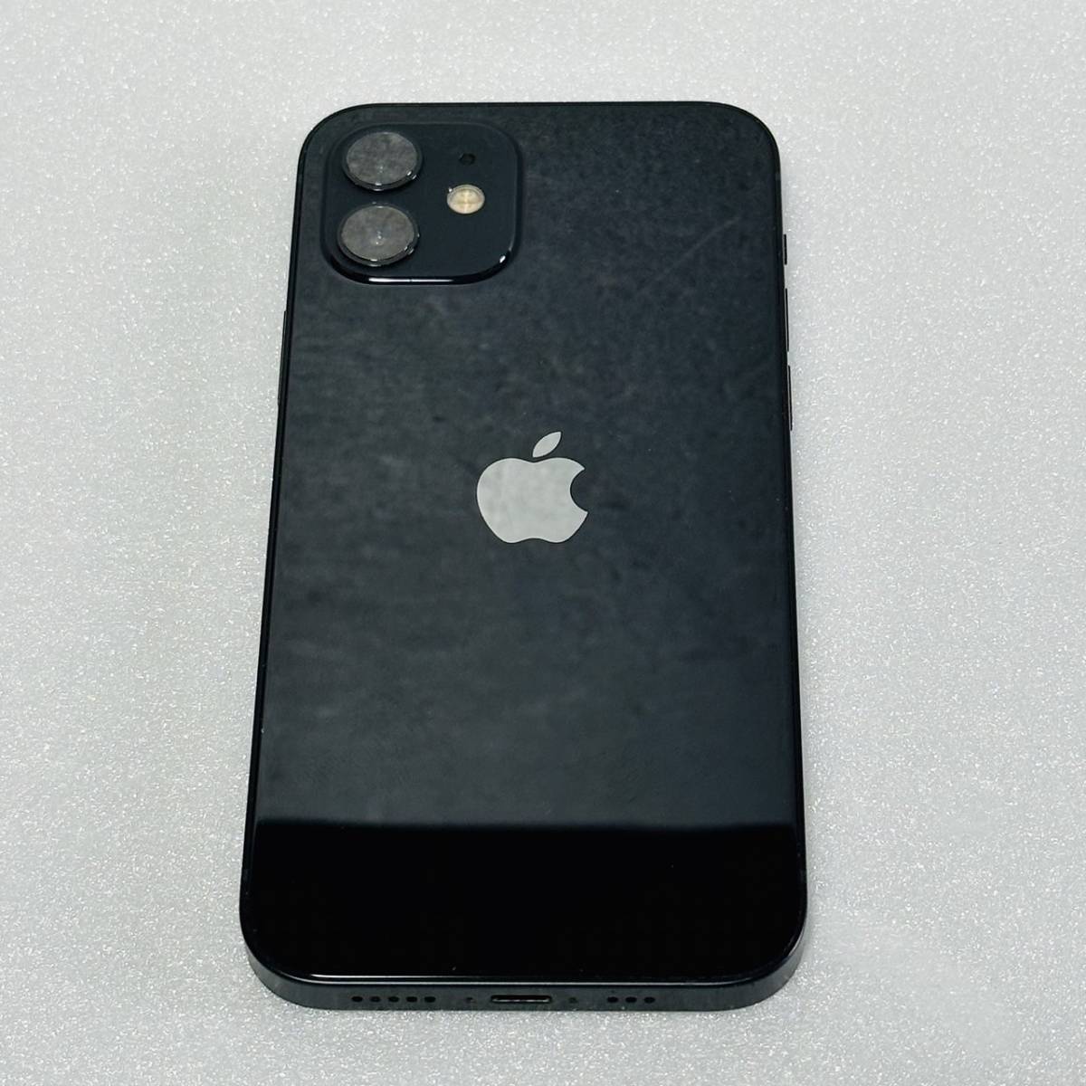 Apple iPhone 12 64GB SIMフリー 中古 黒ブラック 格安処分 Apple iPhone 12 64GB SIMフリー 中古 黒ブラック 格安処分