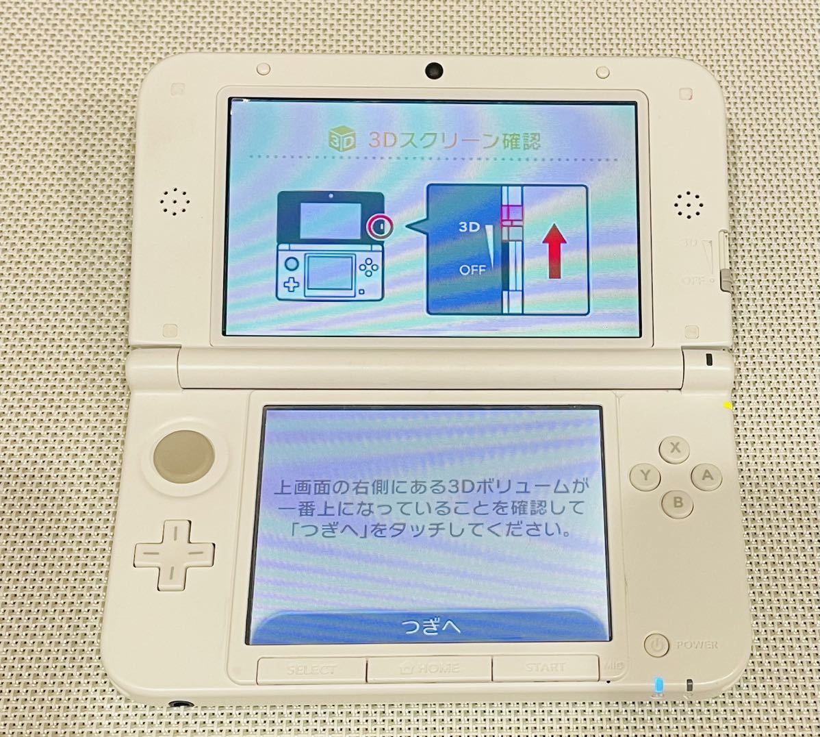 ニンテンドー3DS LL ミントホワイト　本体動作品　送料無料　付属品付き　Nintendo 3DS LL 任天堂