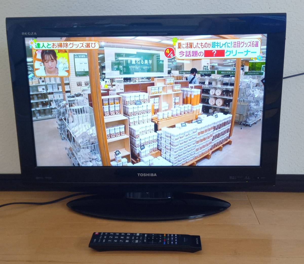 ☆TOSHIBA/東芝□REGZA/レグザ□32ZS1/32V型液晶テレビ□2010年 ☆TOSHIBA/東芝□REGZA/レグザ□32ZS1/32V型液晶テレビ□2010年