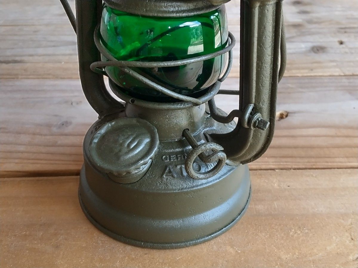 FEUERHAND 75 ATOM ハリケーンランタン ヴィンテージ ブッシュ FEUERHAND 75 ATOM ハリケーンランタン ヴィンテージ ブッシュ