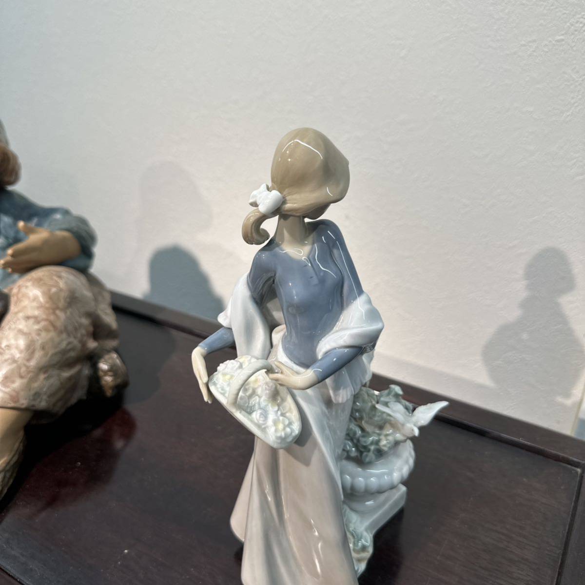 リヤドロ 置物 鳩 少女 平和