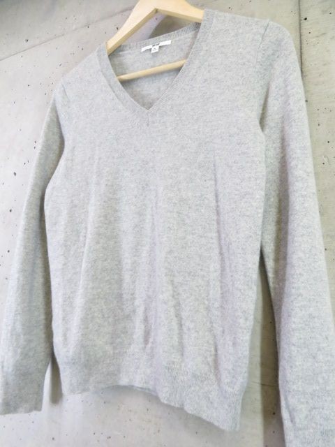 4101m10◆良品です◆カシミヤ100％◆UNIQLO ユニクロ カシミヤニットセーター M/グレー/カーディガン/ジャケット/レディース/女性/婦人_画像2