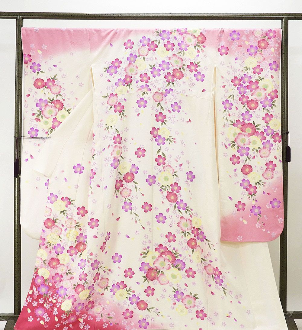 振袖 正絹 桜模様 身丈161.5cm 裄丈69.5cm 振袖 美品 リサイクル 着物 e0775