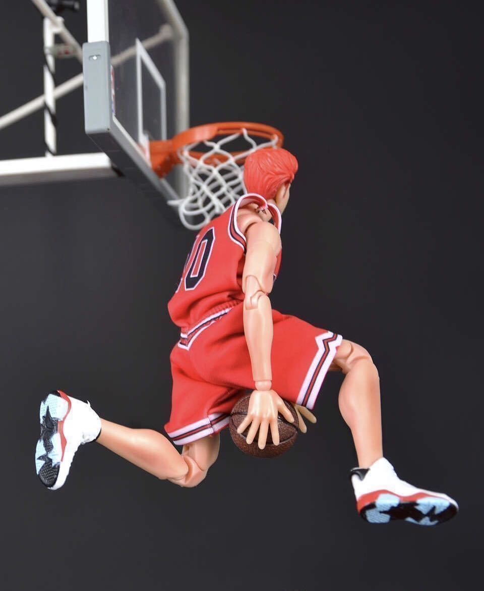 【即納】箱痛み スラムダンク 1/10 可動フィギュア 桜木花道 10号 湘北赤ユニフォーム SLAMDUNK ACTION FIGURE 非s.h.figuarts figma _画像3