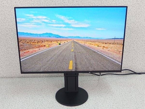 ■※ 【セール価格にて販売中】 EIZO/ナナオ 24.1型液晶モニター EV2456 VGA/DVI-D/DisplayPort/HDMI IPSパネル 映像確認_画像1