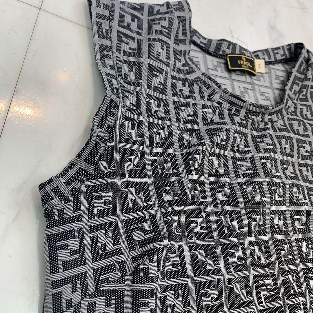 ☆超美品☆FENDI ズッキーノ柄 ワンピース グレー 総柄 サイズ44 ☆超美品☆FENDI ズッキーノ柄 ワンピース グレー 総柄 サイズ44