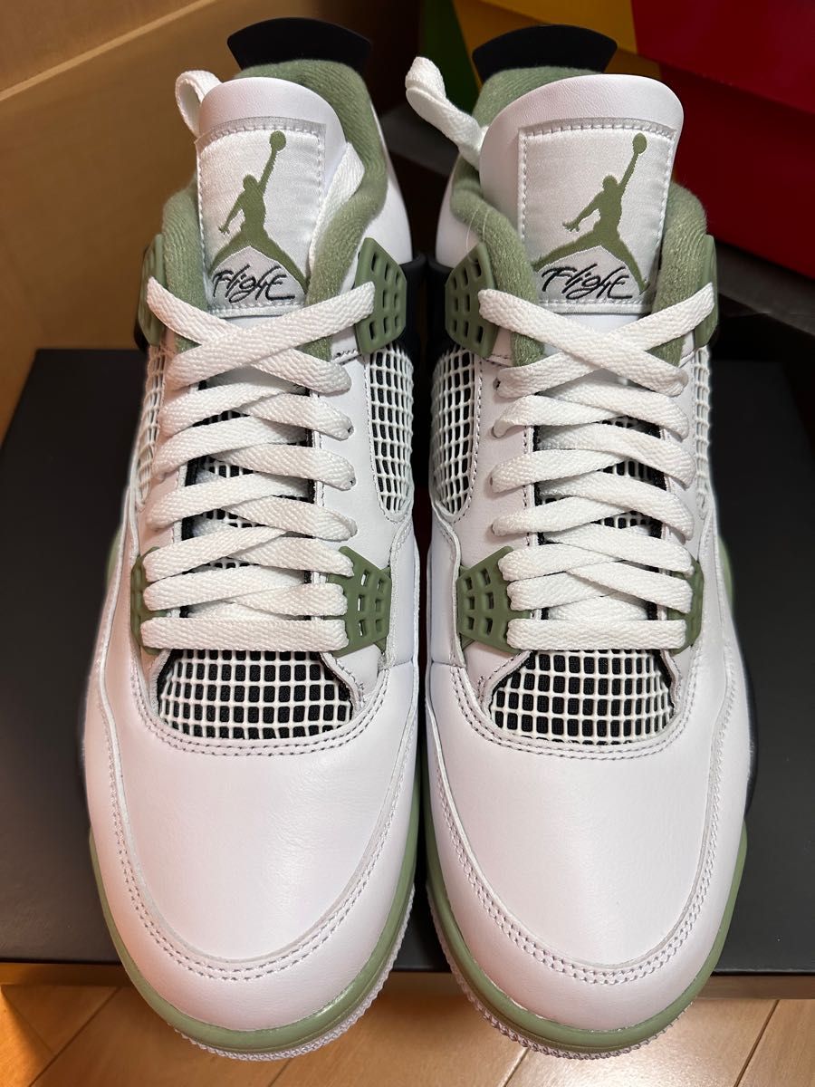 Nike WMNS Air Jordan 4 Oil Green ウィメンズ エアジョーダン4 オイル