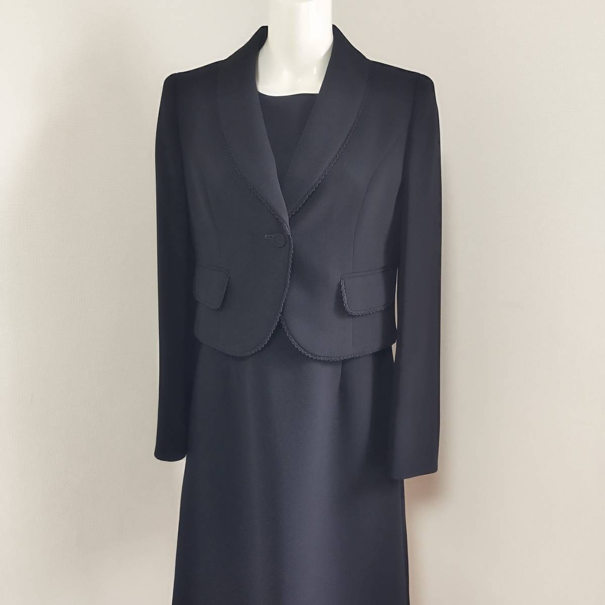 超美品 11号Lサイズ カンサイフォーマル 喪服 ブラックフォーマル