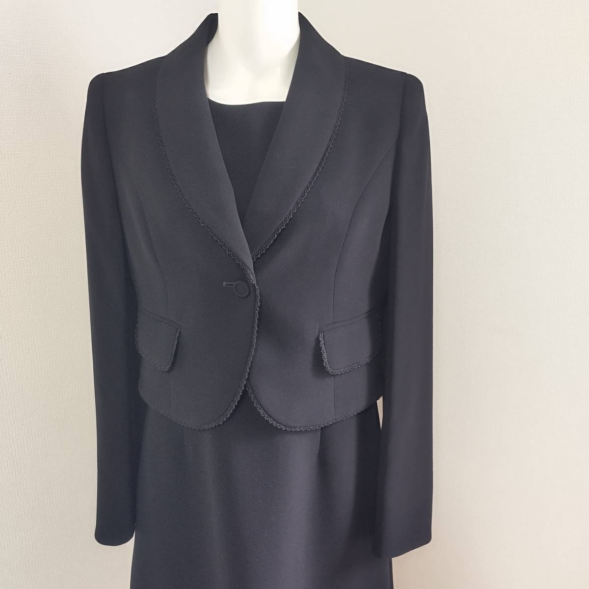 超美品 11号Lサイズ カンサイフォーマル 喪服 ブラックフォーマル