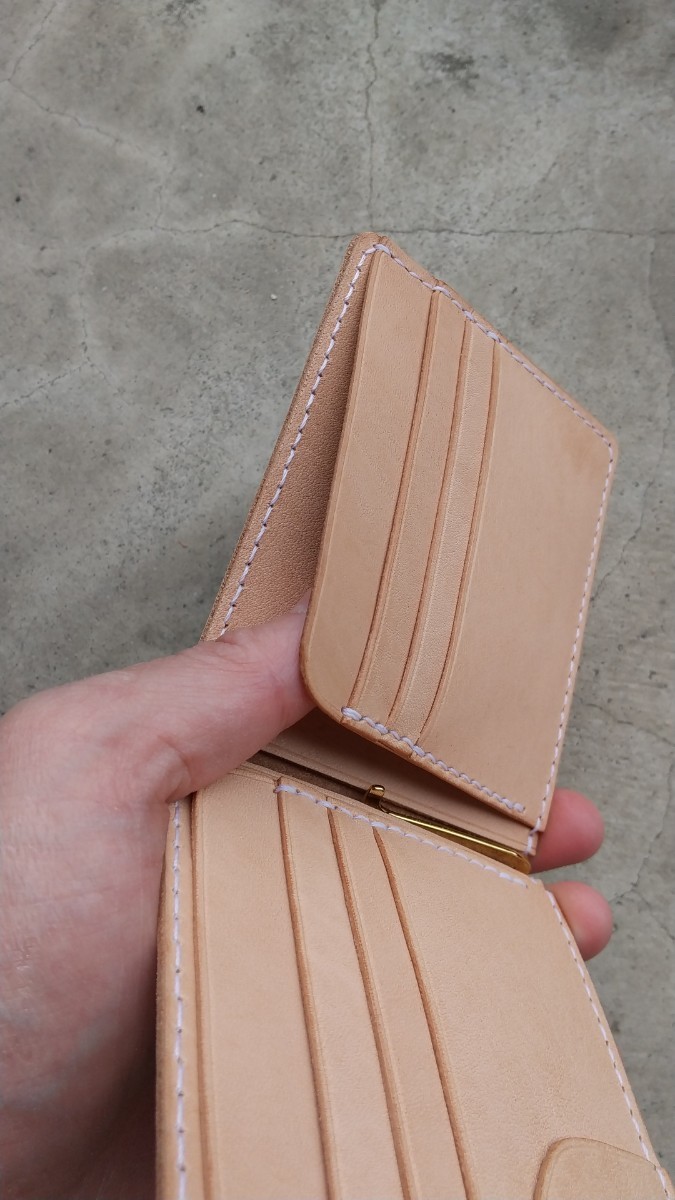 [ hand made ] sweets color ... fine quality cow leather. card 6 sheets +α storage money clip 