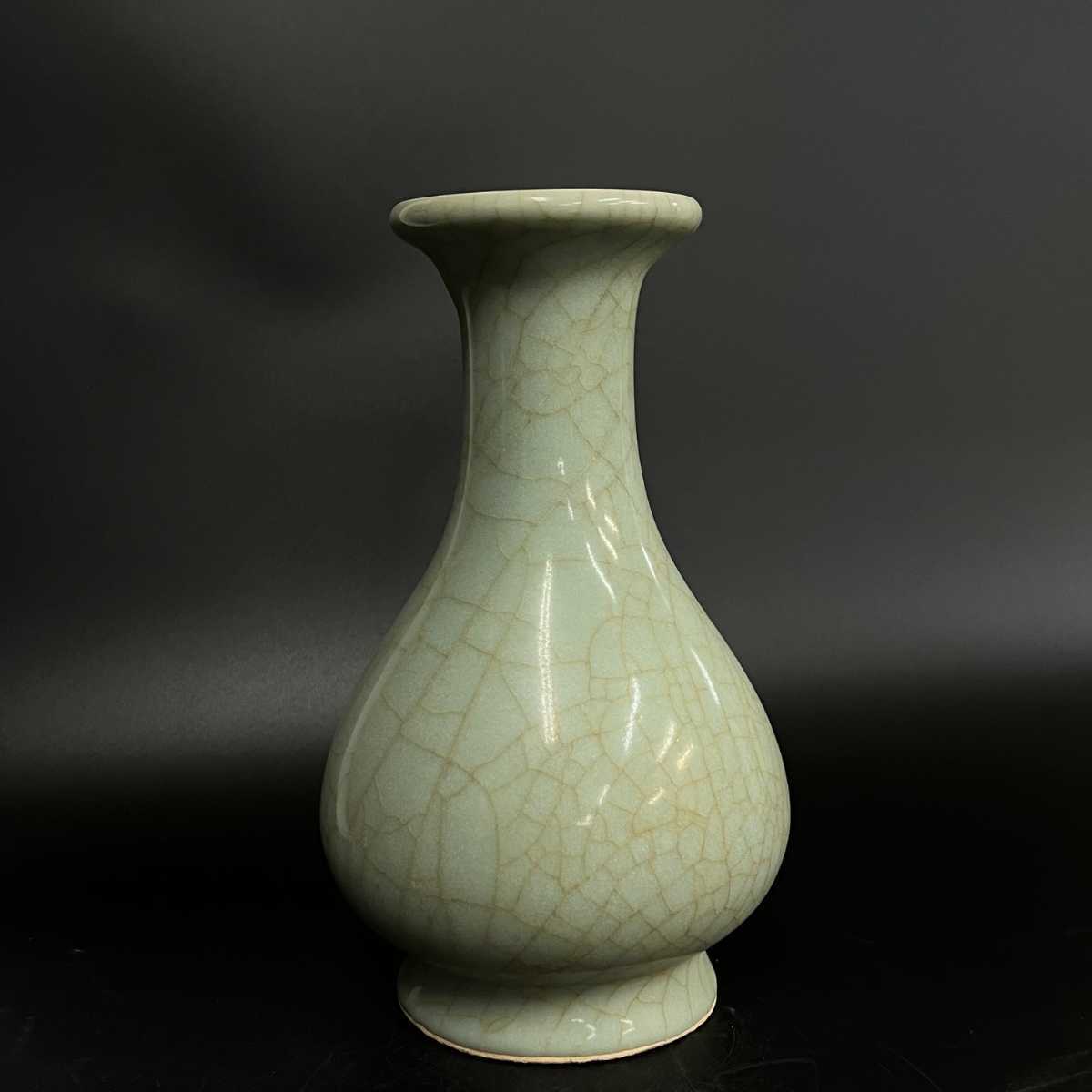 中国 古玩 龍泉窯 青磁 花瓶 古美術 時代物 南宋 中国美術 蔵出し 骨董