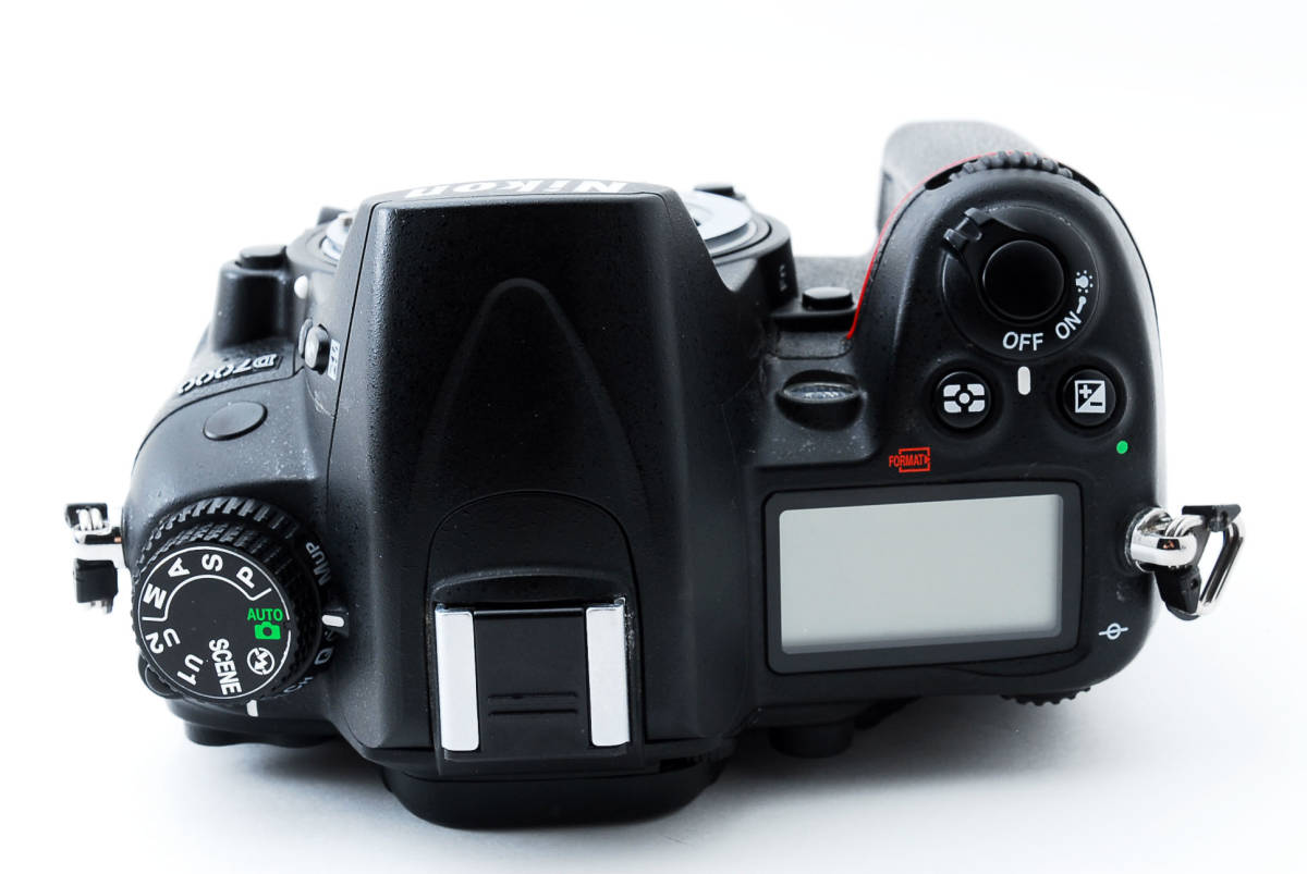 最先端 D7000 Nikon ニコン □美品□ ボディ SK-21F23-310 1620万画素