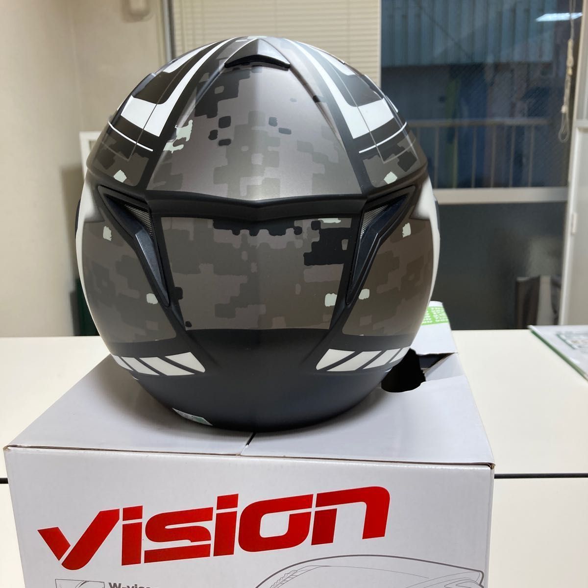 VISION ジェットヘルメット　インナーバイザー付き　大型バイク対応　ほぼ未使用　岡田商事