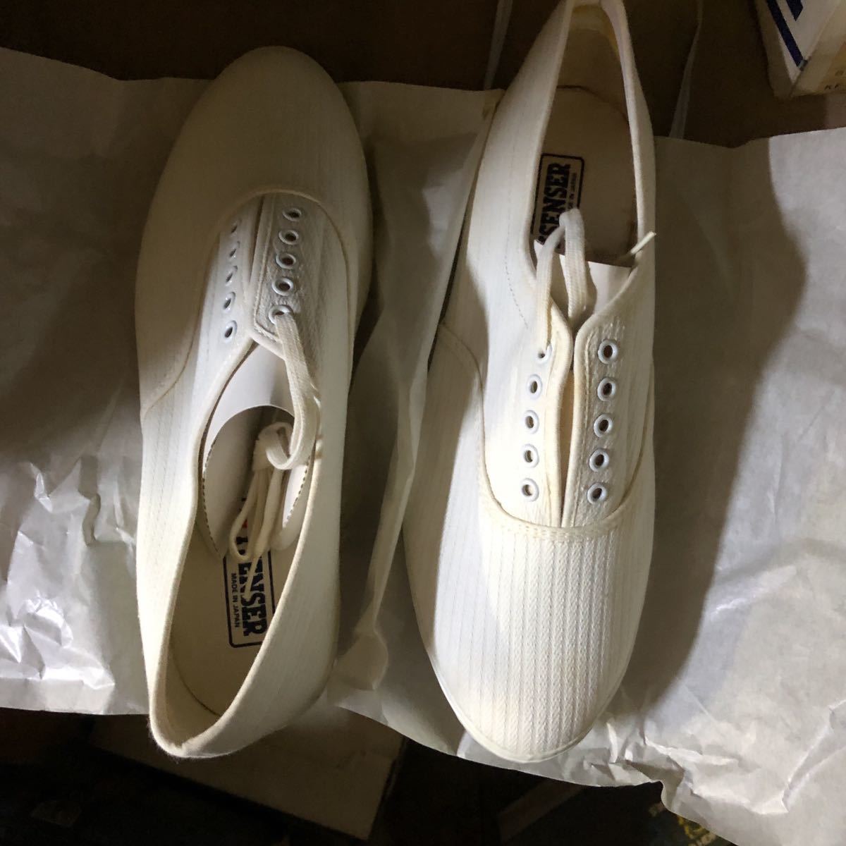 紳士スニーカー アサヒ製品 日本製 アイビー506 白白 26.5cm3足で2000円_画像2