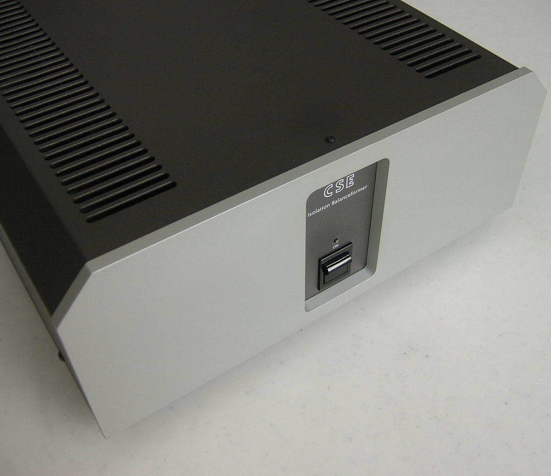 26万 新品同様 完動保証 極上 最高峰 CSE TX-2600 巨大2.6KVA 大 26万 新品同様 完動保証 極上 最高峰 CSE TX-2600 巨大2.6KVA 大