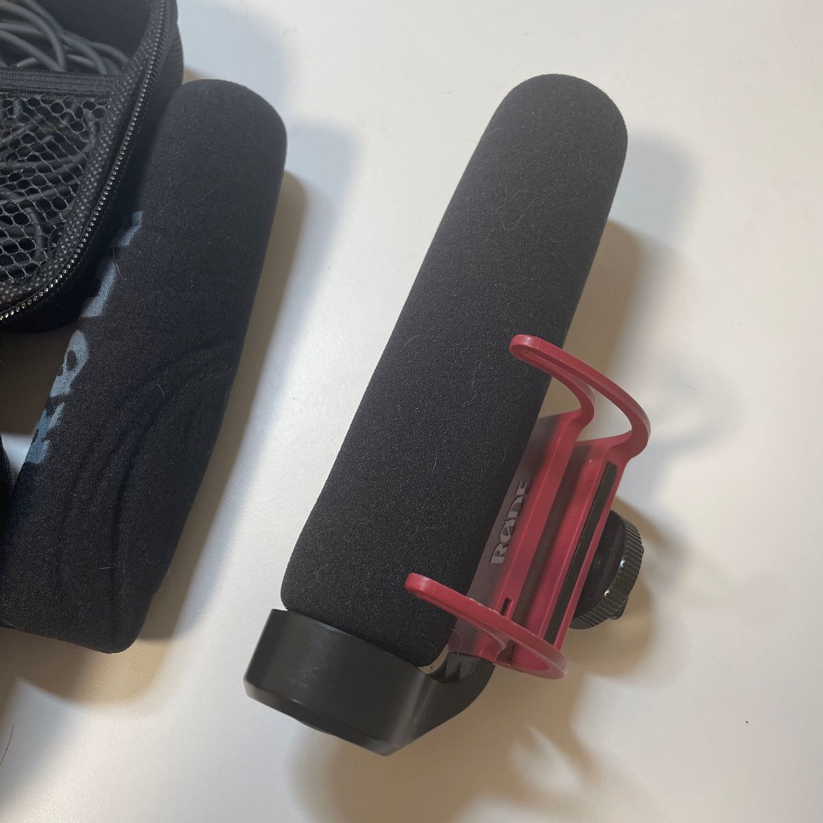 VIDEOMIC GO ビデオカメラ用マイク/ショットガンマイク 専用保護収納ケース付き