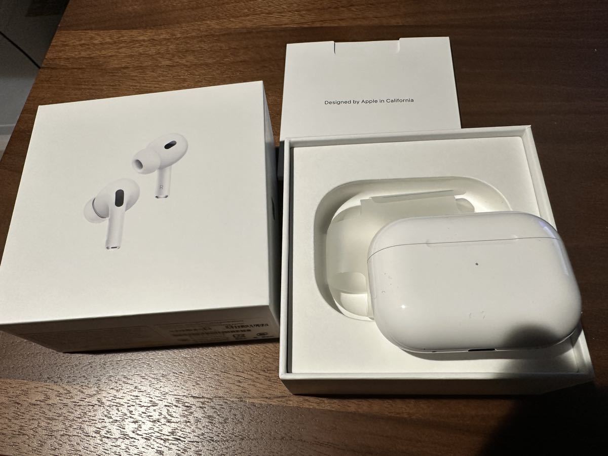 超大特価 Apple AirPods Pro 第2世代 MQD83J/A MagSafe エアポッズ