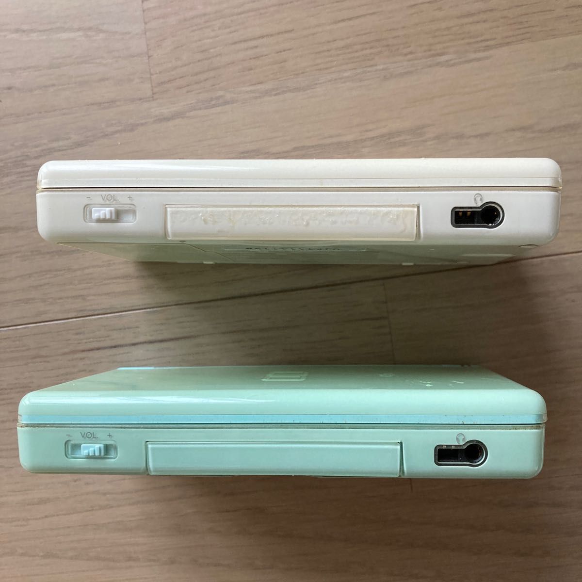 任天堂 DS Lite セット　ソフト 充電器　取り扱い説明書