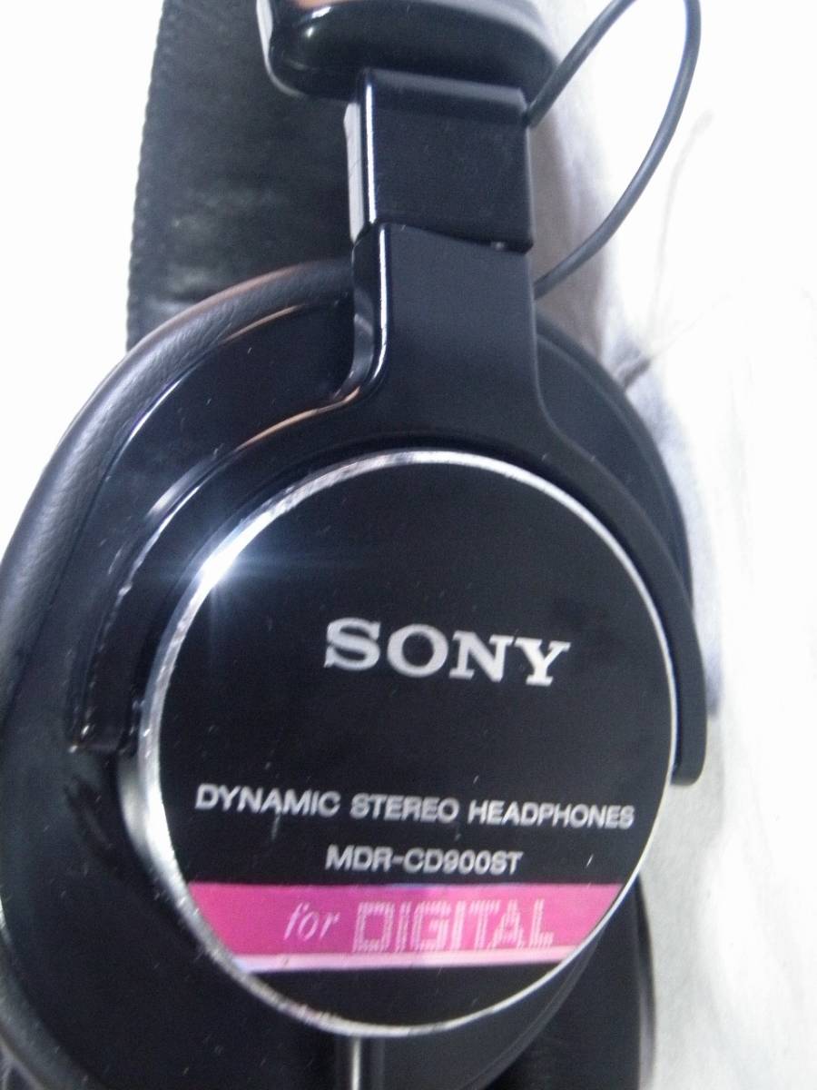 上品な SONY MDR-CD900ST モニターヘッドホン 140 ダイナミック型密閉