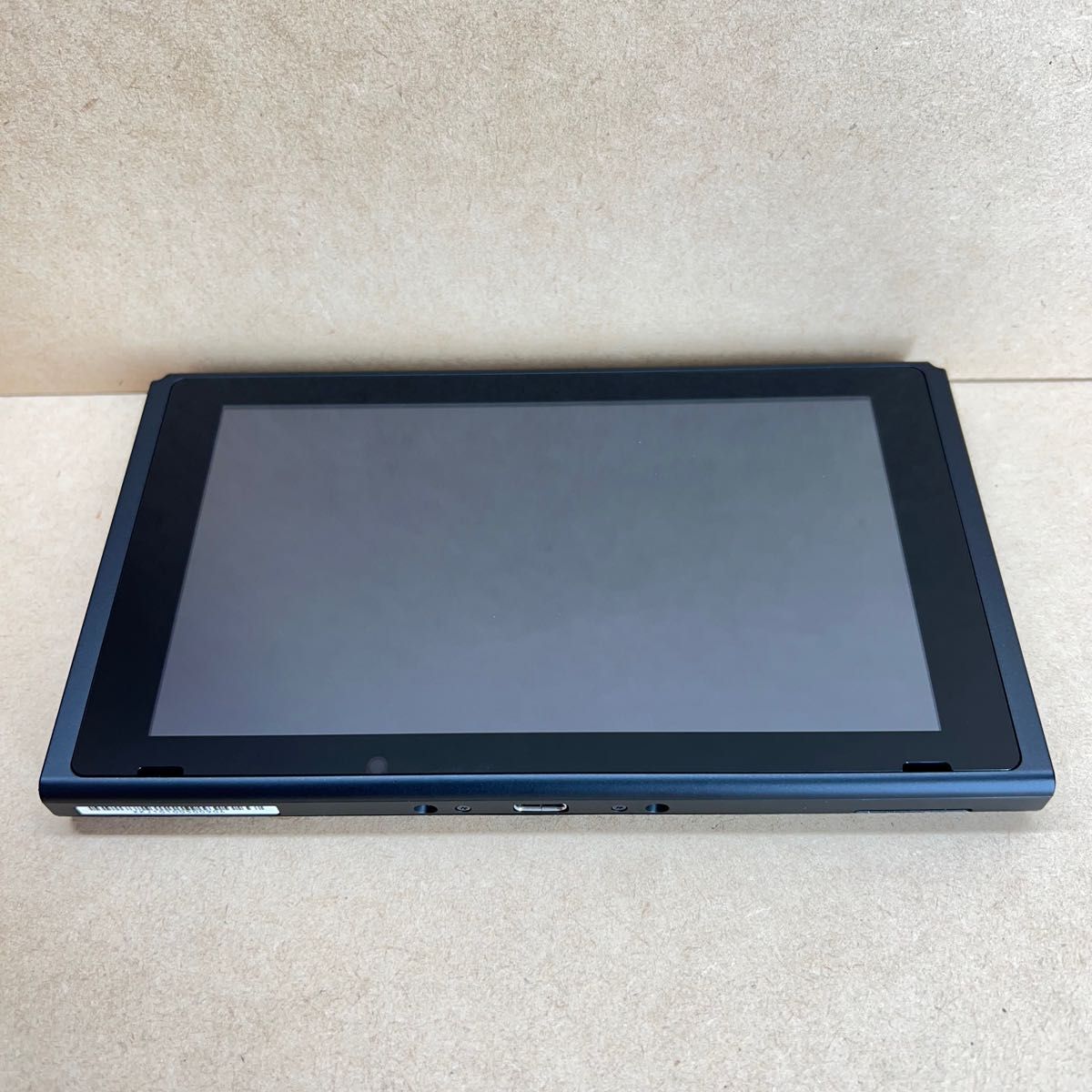 Switch》新型 新パッケージ版 2023年製 付属品完品 ニンテンドー Switch》新型 新パッケージ版 2023年製 付属品完品 ニンテンドー