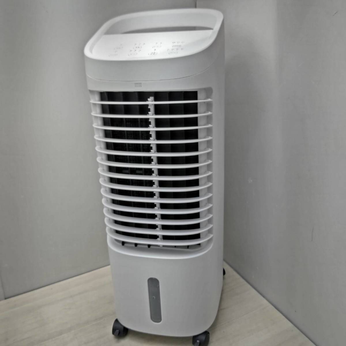 送料無料S78534 温冷風扇　HC-T2334　HEAT ＆ COOL 温冷風扇 ヒート＆クール　スリーアップ　家電製品　23年製　美品良品