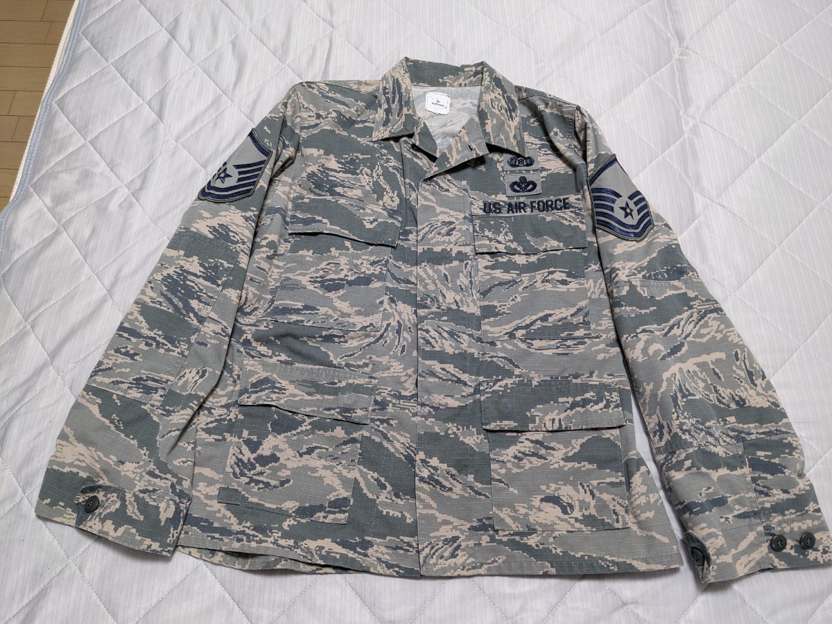美品】米軍 実物 USAF 2014 ユーティリティ ジャケット 40S 美品】米軍 実物 USAF 2014 ユーティリティ ジャケット 40S