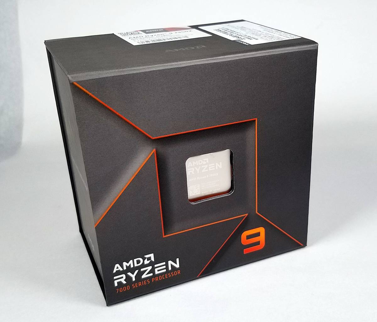 保障できる 新品 AMD 64MB/TDP170W AM5/16C/32T/L3 BOX (4.5GHz/TC:5.7