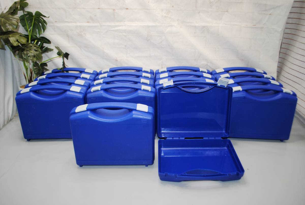 ★ね1000●プラ製の持ち運びケース16点●ブルー/小型/ツールボックス/ストレージボックス/書類ケース/収納ケース/収納箱の画像1