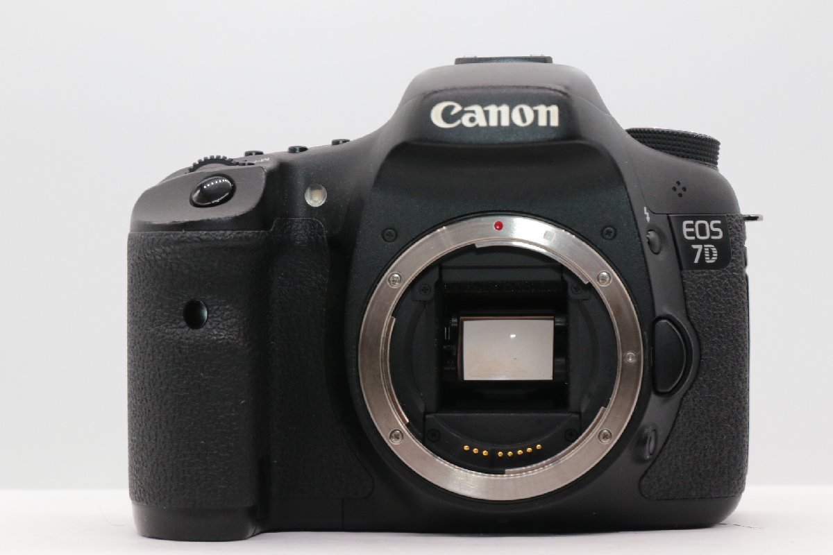 5647円 同梱歓迎【良品/動作品】CANON キャノン EOS 7D 5647円 同梱歓迎【良品/動作品】CANON キャノン EOS 7D