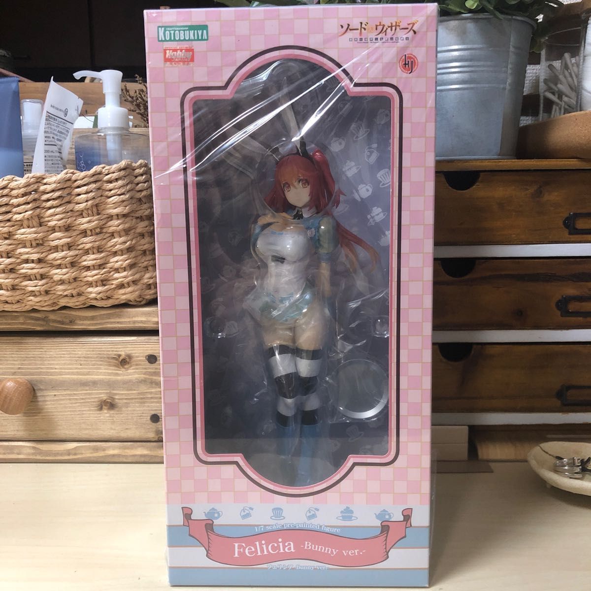 美品 ソード&ウィザーズ 覇剣の皇帝と七星の姫騎士 フェリシア バニー ver. フィギュア