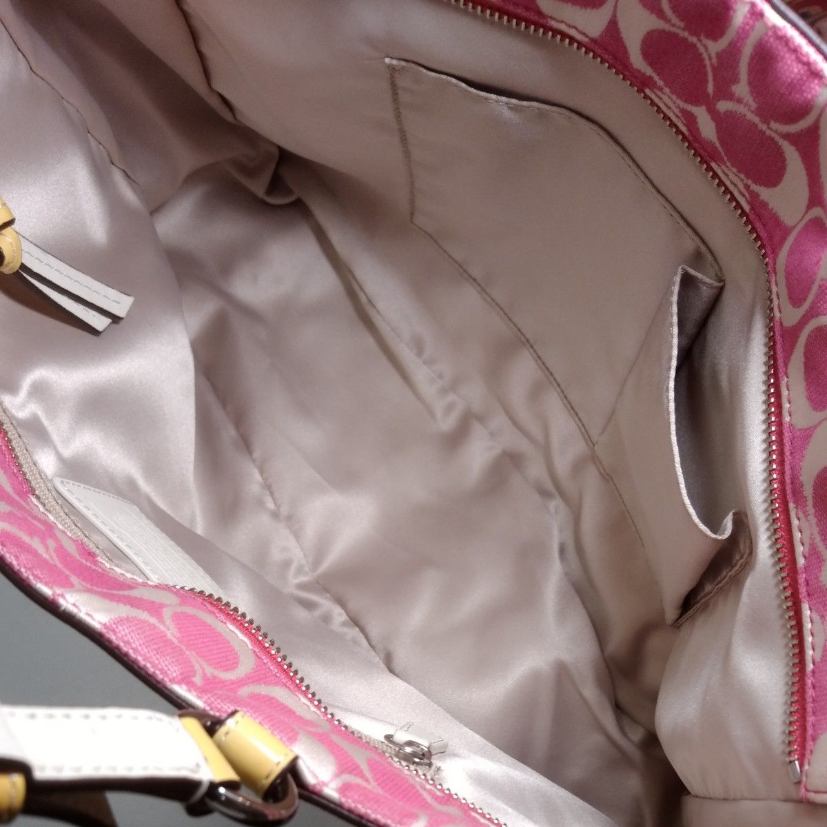 COACH コーチ シグネチャー ラージ E/W トートバッグ F17725