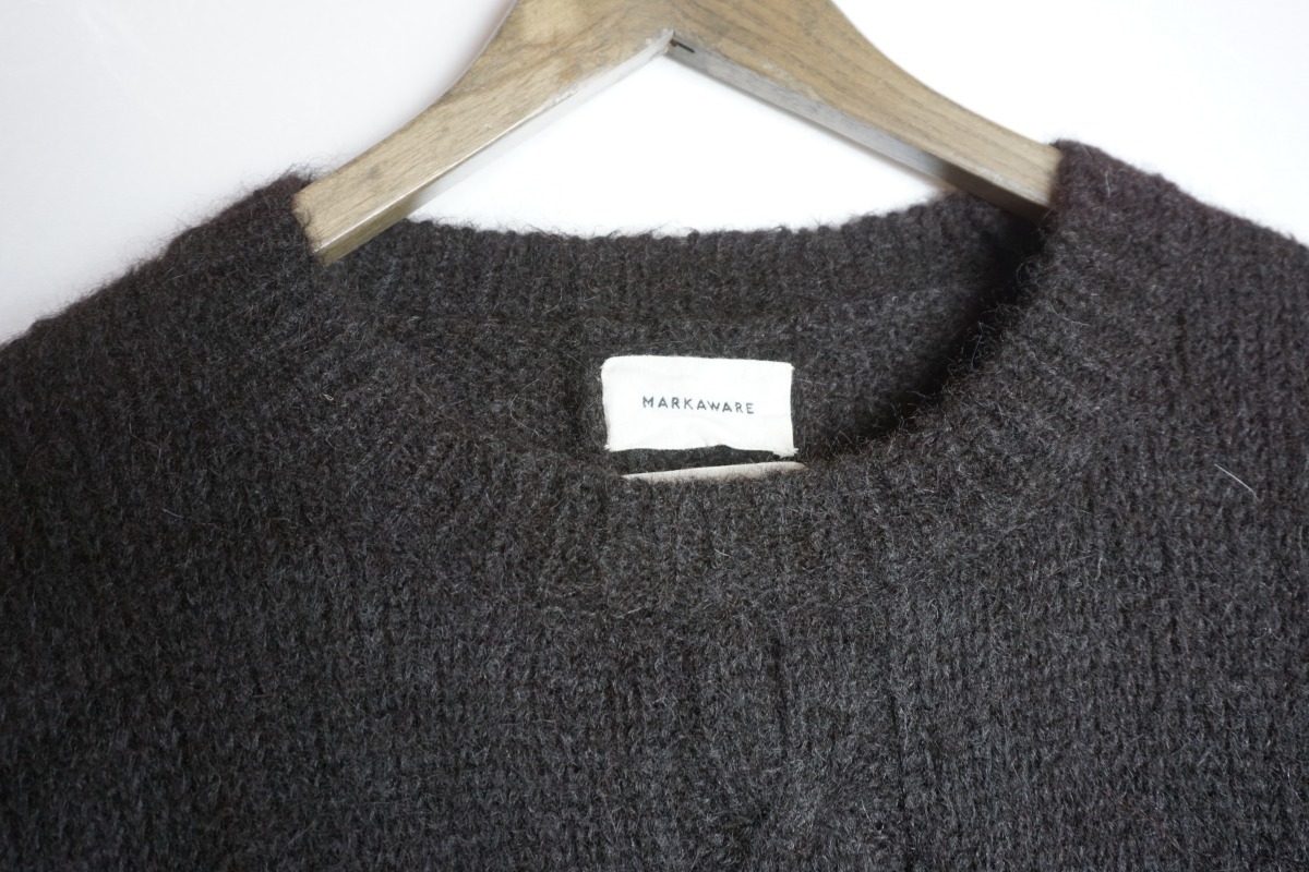 美品21AW MARKAWAREマーカウェア BLACK ALPACA CABLE PULL OVER アルパカ スリット ニット セーター A21C-19SW01C 茶328N▲_画像4