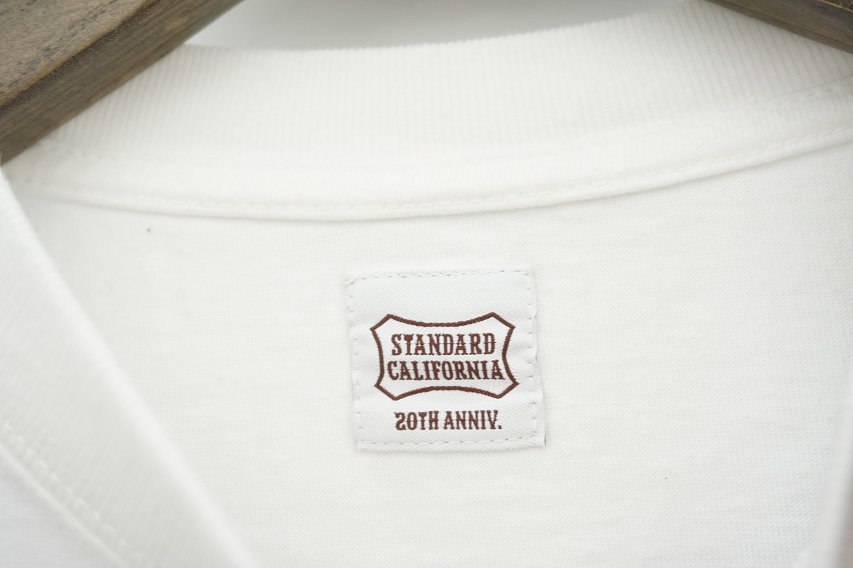新品23AW Standard Californiaスタンダード カリフォルニア 20th Anniversary Logo アニバーサリー Tシャツ スタカリ XL白922Ｎ_画像4