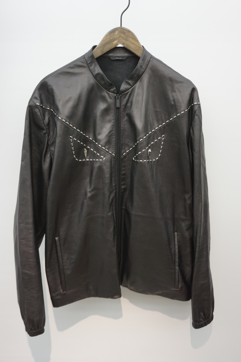 正規 FENDI フェンディ MONSTER STUDDED LEATHER JKT スタッズ バグズ アイ モンスター レザー ブルゾン ジャケット 52黒 本物912N▲_画像1