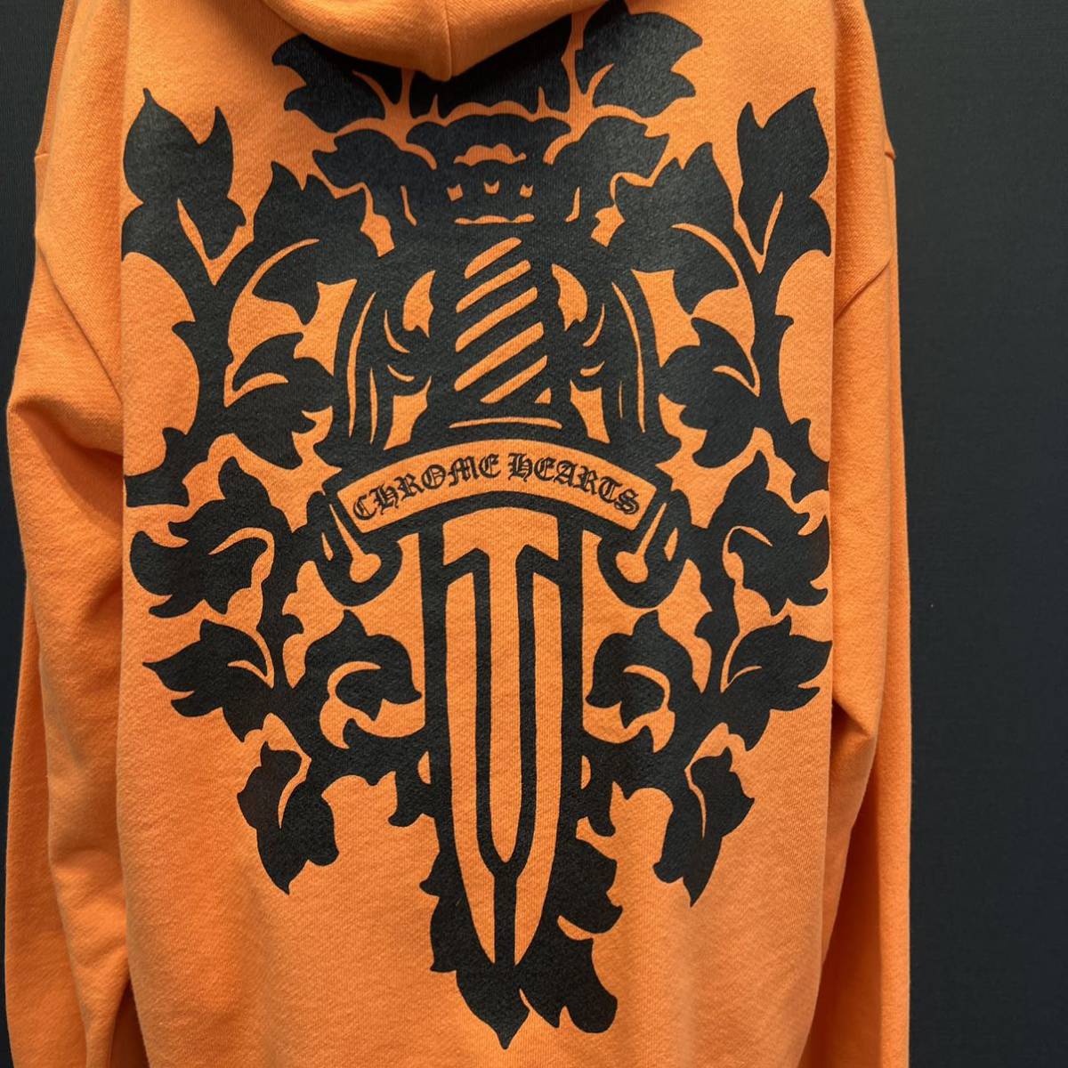 CHROME HEARTS VINE DAGGER HOODIE PULLOVER size XL 国内正規品 クロムハーツ バイン ダガープリント パーカー プルオーバー スウェットの画像4