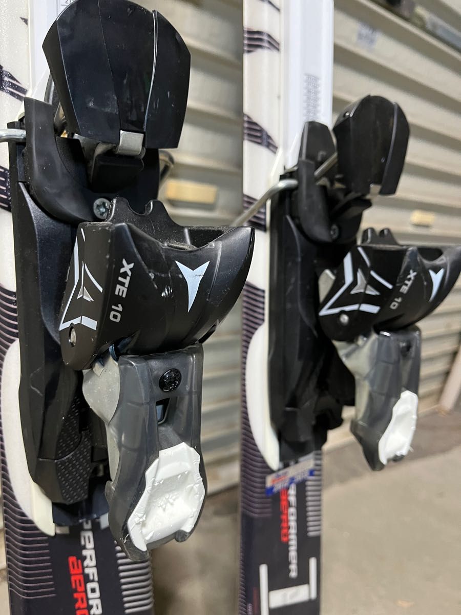 ATOMIC スキー板 aero performer 159cm|Yahoo!フリマ(旧PayPay ATOMIC スキー板 aero performer 159cm|Yahoo!フリマ(旧PayPay