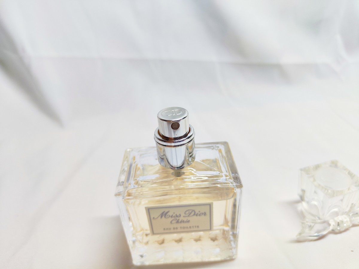 50ml【送料無料】 クリスチャン ディオール Miss Dior ミス ディオール シェリー Cherie EDT オードトワレ オーデトワレ オードゥトワレ_画像3