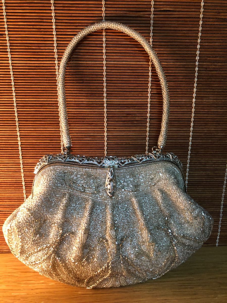 ハンドメイド総ビーズ パーティーバッグ クラッチバッグ シルバー 刺繍 銀細工