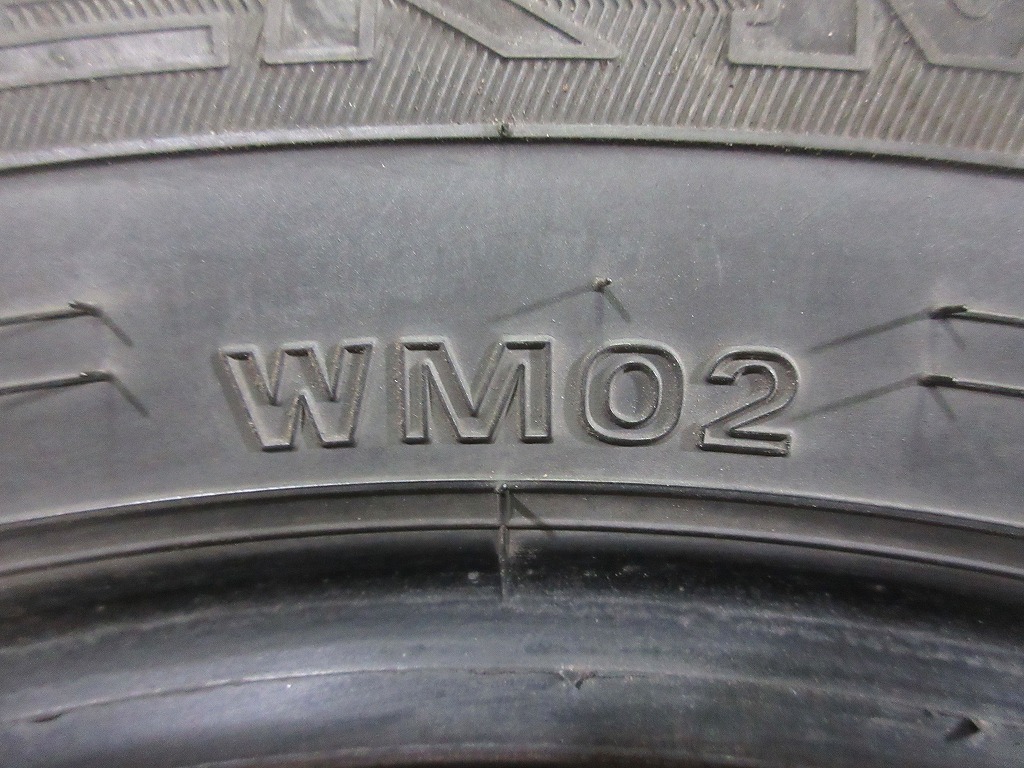 DUNLOP WINTERMAXX WM02 195/60R16 4本 No.3640上 スタッドレス 冬タイヤ 70％残溝_画像8